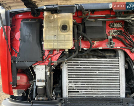 Красный Рено Премиум, объемом двигателя 11.1 л и пробегом 950 тыс. км за 18900 $, фото 40 на Automoto.ua