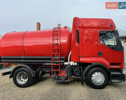 Красный Рено Премиум, объемом двигателя 11.1 л и пробегом 950 тыс. км за 20900 $, фото 9 на Automoto.ua