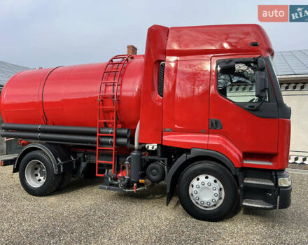 Красный Рено Премиум, объемом двигателя 11.1 л и пробегом 950 тыс. км за 18900 $, фото 10 на Automoto.ua