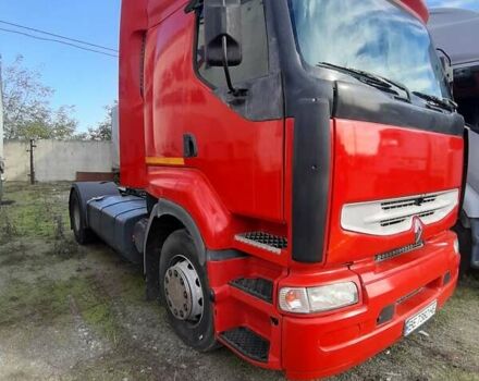 Красный Рено Премиум, объемом двигателя 11.12 л и пробегом 717 тыс. км за 6500 $, фото 1 на Automoto.ua