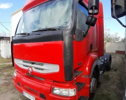 Красный Рено Премиум, объемом двигателя 11.12 л и пробегом 717 тыс. км за 6500 $, фото 2 на Automoto.ua