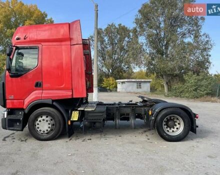 Красный Рено Премиум, объемом двигателя 10.84 л и пробегом 1 тыс. км за 7800 $, фото 5 на Automoto.ua