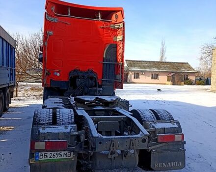 Красный Рено Премиум, объемом двигателя 10.8 л и пробегом 111 тыс. км за 12000 $, фото 1 на Automoto.ua