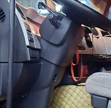 Красный Рено Премиум, объемом двигателя 10.84 л и пробегом 925 тыс. км за 12500 $, фото 4 на Automoto.ua