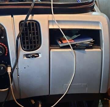 Красный Рено Премиум, объемом двигателя 10.84 л и пробегом 925 тыс. км за 12500 $, фото 1 на Automoto.ua