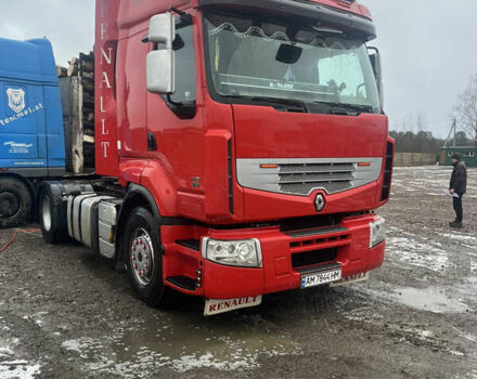 Красный Рено Премиум, объемом двигателя 10.8 л и пробегом 1 тыс. км за 7700 $, фото 1 на Automoto.ua