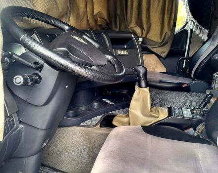 Рено Премиум, объемом двигателя 11 л и пробегом 940 тыс. км за 8000 $, фото 4 на Automoto.ua