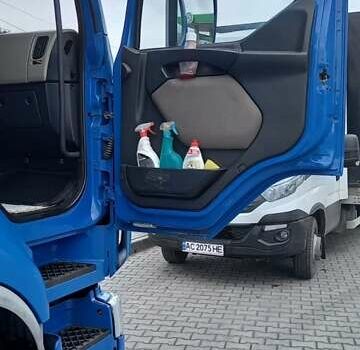 Рено Премиум, объемом двигателя 10.8 л и пробегом 960 тыс. км за 12000 $, фото 12 на Automoto.ua