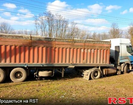 Рено Премиум, объемом двигателя 11 л и пробегом 370 тыс. км за 7000 $, фото 1 на Automoto.ua