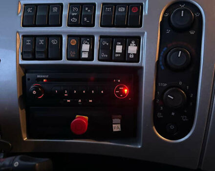 Желтый Рено Премиум, объемом двигателя 10.8 л и пробегом 259 тыс. км за 48444 $, фото 22 на Automoto.ua