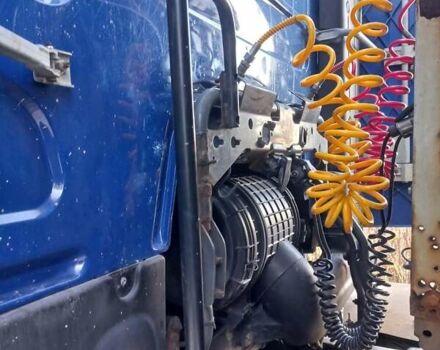 Синий Рено Премиум, объемом двигателя 10.8 л и пробегом 900 тыс. км за 11000 $, фото 5 на Automoto.ua