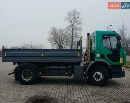 Зеленый Рено Премиум, объемом двигателя 10.84 л и пробегом 640 тыс. км за 31500 $, фото 1 на Automoto.ua