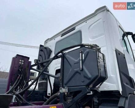 Білий Рено Range T, об'ємом двигуна 10.8 л та пробігом 150 тис. км за 78499 $, фото 17 на Automoto.ua