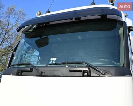 Белый Рено Range T, объемом двигателя 10.84 л и пробегом 968 тыс. км за 20000 $, фото 26 на Automoto.ua