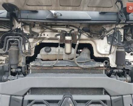 Рено Range T 2014 в Ровно на Automoto.ua Белый Рено Range T, объемом двигателя 0 л и пробегом 913 тыс. км за 18000 $, фото 5 на Automoto.ua