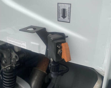 Білий Рено Range T, об'ємом двигуна 0 л та пробігом 687 тис. км за 26157 $, фото 9 на Automoto.ua