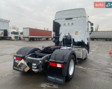 Білий Рено Range T, об'ємом двигуна 0 л та пробігом 687 тис. км за 26157 $, фото 6 на Automoto.ua