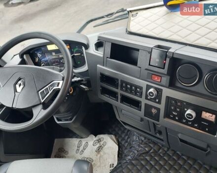 Білий Рено Range T, об'ємом двигуна 0 л та пробігом 913 тис. км за 18000 $, фото 11 на Automoto.ua