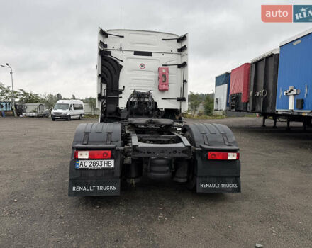 Белый Рено Range T, объемом двигателя 10.8 л и пробегом 750 тыс. км за 19999 $, фото 5 на Automoto.ua