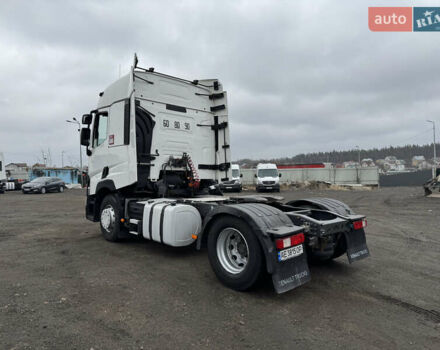 Білий Рено Range T, об'ємом двигуна 11 л та пробігом 700 тис. км за 18000 $, фото 6 на Automoto.ua
