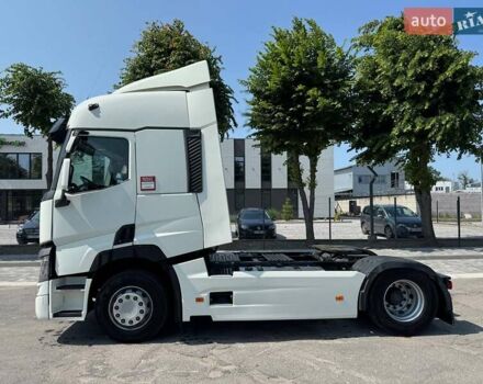 Белый Рено Range T, объемом двигателя 10.8 л и пробегом 900 тыс. км за 23999 $, фото 3 на Automoto.ua