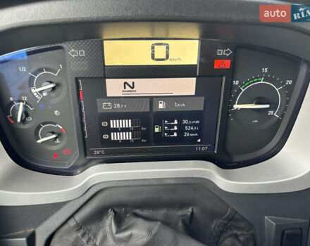 Білий Рено Range T, об'ємом двигуна 10.84 л та пробігом 790 тис. км за 22900 $, фото 8 на Automoto.ua
