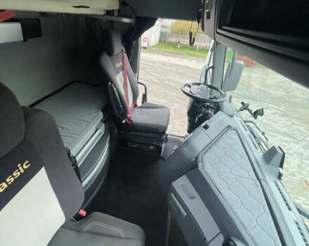 Белый Рено Range T, объемом двигателя 12.9 л и пробегом 750 тыс. км за 29450 $, фото 35 на Automoto.ua