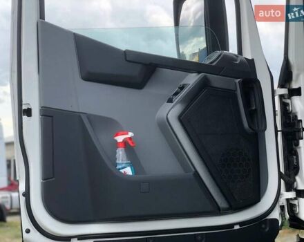 Білий Рено Range T, об'ємом двигуна 10.8 л та пробігом 683 тис. км за 26500 $, фото 25 на Automoto.ua