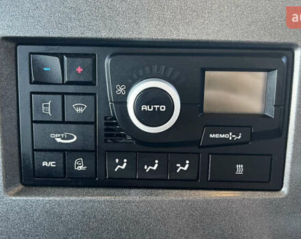 Білий Рено Range T, об'ємом двигуна 10.8 л та пробігом 777 тис. км за 29000 $, фото 57 на Automoto.ua