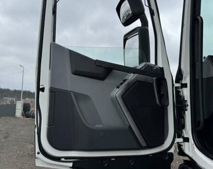 Белый Рено Range T, объемом двигателя 11 л и пробегом 800 тыс. км за 17999 $, фото 22 на Automoto.ua