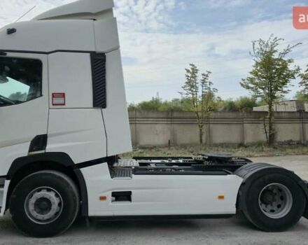 Белый Рено Range T, объемом двигателя 10.84 л и пробегом 740 тыс. км за 19500 $, фото 7 на Automoto.ua