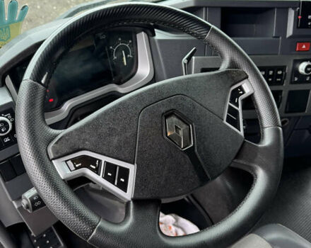 Белый Рено Range T, объемом двигателя 11 л и пробегом 800 тыс. км за 17999 $, фото 23 на Automoto.ua