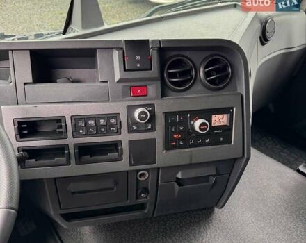 Білий Рено Range T, об'ємом двигуна 10.8 л та пробігом 850 тис. км за 21000 $, фото 2 на Automoto.ua