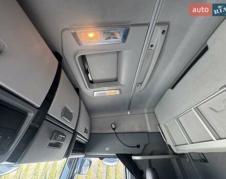 Білий Рено Range T, об'ємом двигуна 12.9 л та пробігом 910 тис. км за 25000 $, фото 56 на Automoto.ua