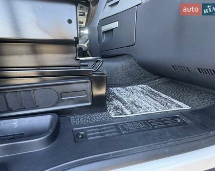 Білий Рено Range T, об'ємом двигуна 12.9 л та пробігом 910 тис. км за 25000 $, фото 63 на Automoto.ua