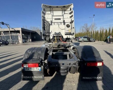 Білий Рено Range T, об'ємом двигуна 12.9 л та пробігом 910 тис. км за 25000 $, фото 29 на Automoto.ua
