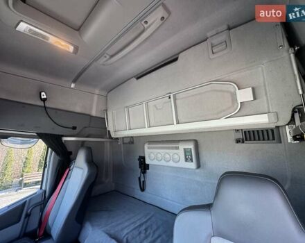 Білий Рено Range T, об'ємом двигуна 12.9 л та пробігом 910 тис. км за 25000 $, фото 45 на Automoto.ua