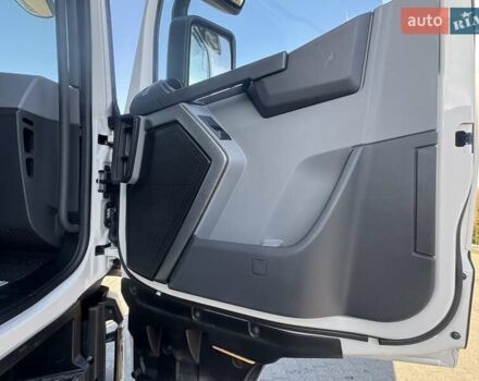 Білий Рено Range T, об'ємом двигуна 12.9 л та пробігом 910 тис. км за 25000 $, фото 67 на Automoto.ua
