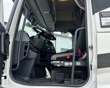 Белый Рено Range T, объемом двигателя 12.9 л и пробегом 965 тыс. км за 24500 $, фото 19 на Automoto.ua