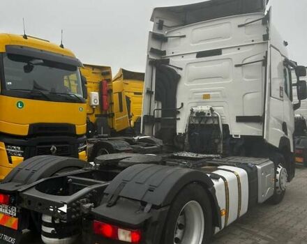 Белый Рено Range T, объемом двигателя 12.5 л и пробегом 740 тыс. км за 22500 $, фото 3 на Automoto.ua