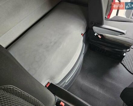 Белый Рено Range T, объемом двигателя 13 л и пробегом 870 тыс. км за 31500 $, фото 42 на Automoto.ua