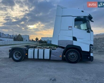 Белый Рено Range T, объемом двигателя 0 л и пробегом 760 тыс. км за 25575 $, фото 5 на Automoto.ua