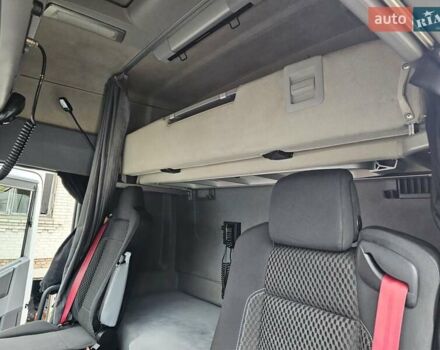 Белый Рено Range T, объемом двигателя 13 л и пробегом 870 тыс. км за 31500 $, фото 34 на Automoto.ua