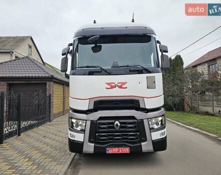 Белый Рено Range T, объемом двигателя 13 л и пробегом 870 тыс. км за 31500 $, фото 2 на Automoto.ua