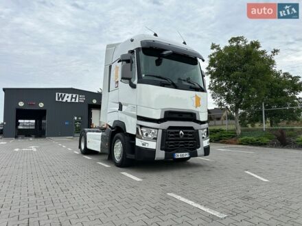 Белый Рено Range T, объемом двигателя 12.8 л и пробегом 900 тыс. км за 27815 $, фото 1 на Automoto.ua
