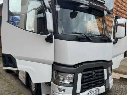 Белый Рено Range T, объемом двигателя 10.8 л и пробегом 115 тыс. км за 17000 $, фото 1 на Automoto.ua
