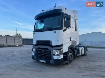 Белый Рено Range T, объемом двигателя 0 л и пробегом 760 тыс. км за 25575 $, фото 1 на Automoto.ua