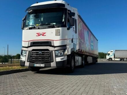 Білий Рено Range T, об'ємом двигуна 12.8 л та пробігом 945 тис. км за 27000 $, фото 1 на Automoto.ua