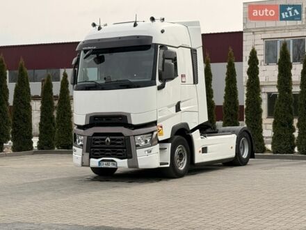 Белый Рено Range T, объемом двигателя 12.9 л и пробегом 750 тыс. км за 40900 $, фото 1 на Automoto.ua