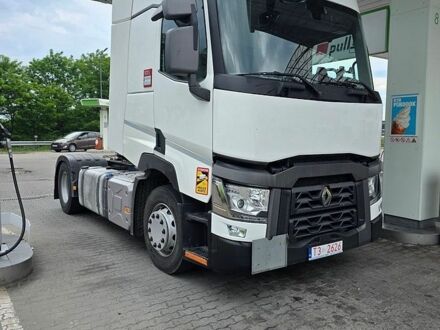 Белый Рено Range T, объемом двигателя 10.8 л и пробегом 653 тыс. км за 39000 $, фото 1 на Automoto.ua